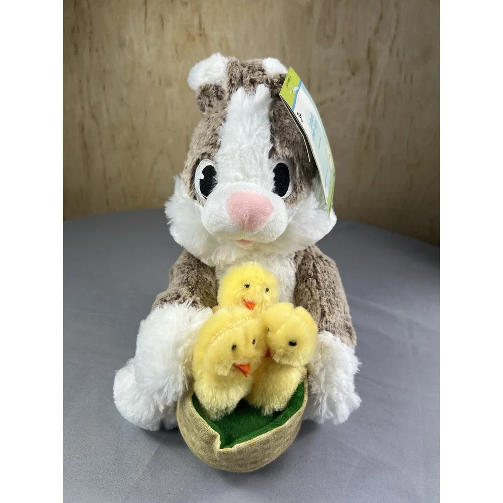 NWT Animated Singing Easter Bunny Basket of Chicks Sings & Dances Rocking Robin